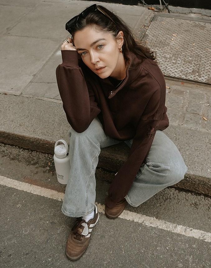 Snap Collar Sierra Sweatshirt in Mocha Bean – Gym+Coffee USA