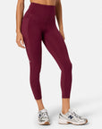 Relentless 7/8 Legging in Cherry Crush