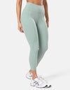Relentless 7/8 Legging in Summer Green