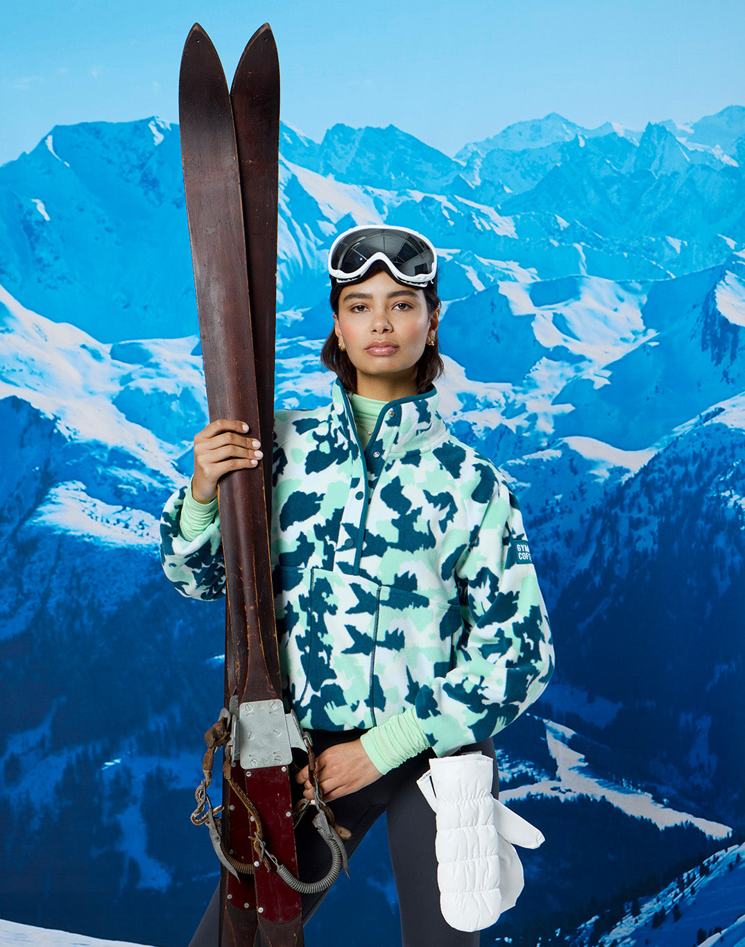 Snap Polar Fleeece in Teal Pop Print