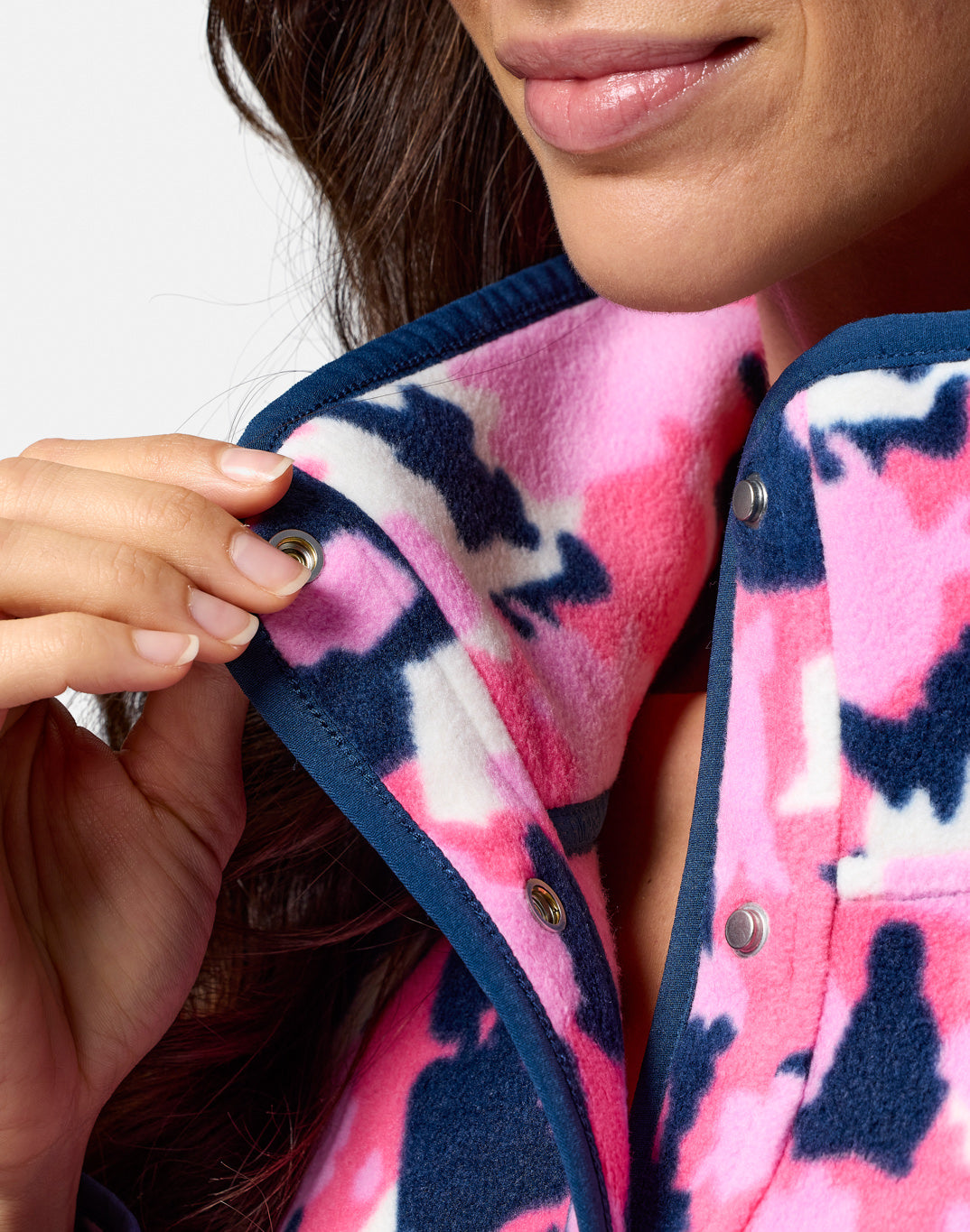 Snap Polar Fleece in Colour Pop Print