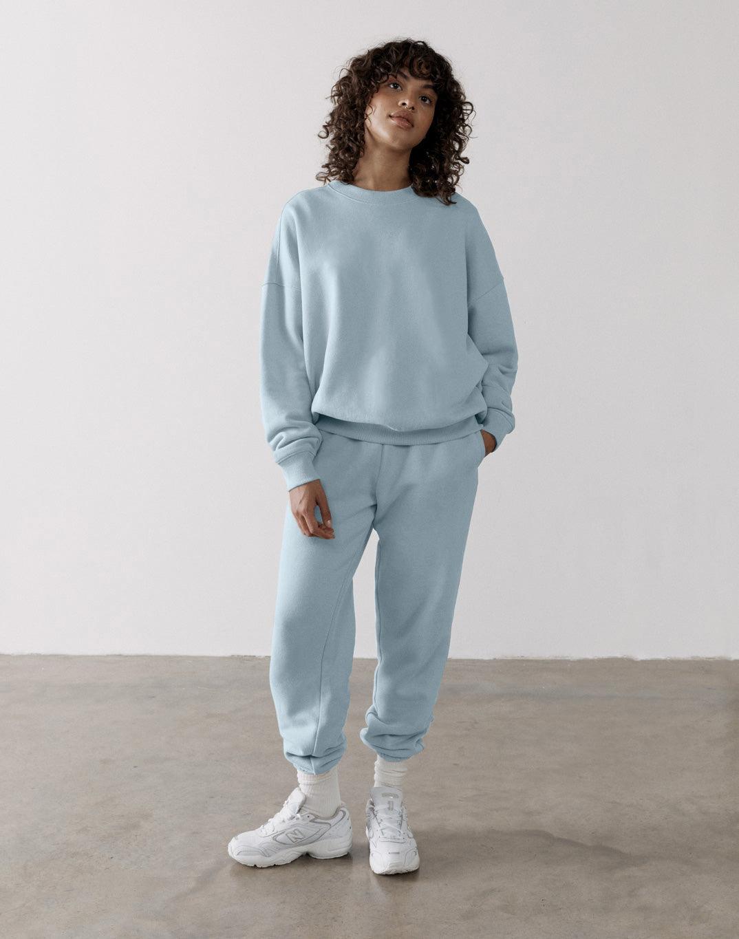 The Oversized Crew in Chalk Blue - Sweatshirts - Gym+Coffee IE