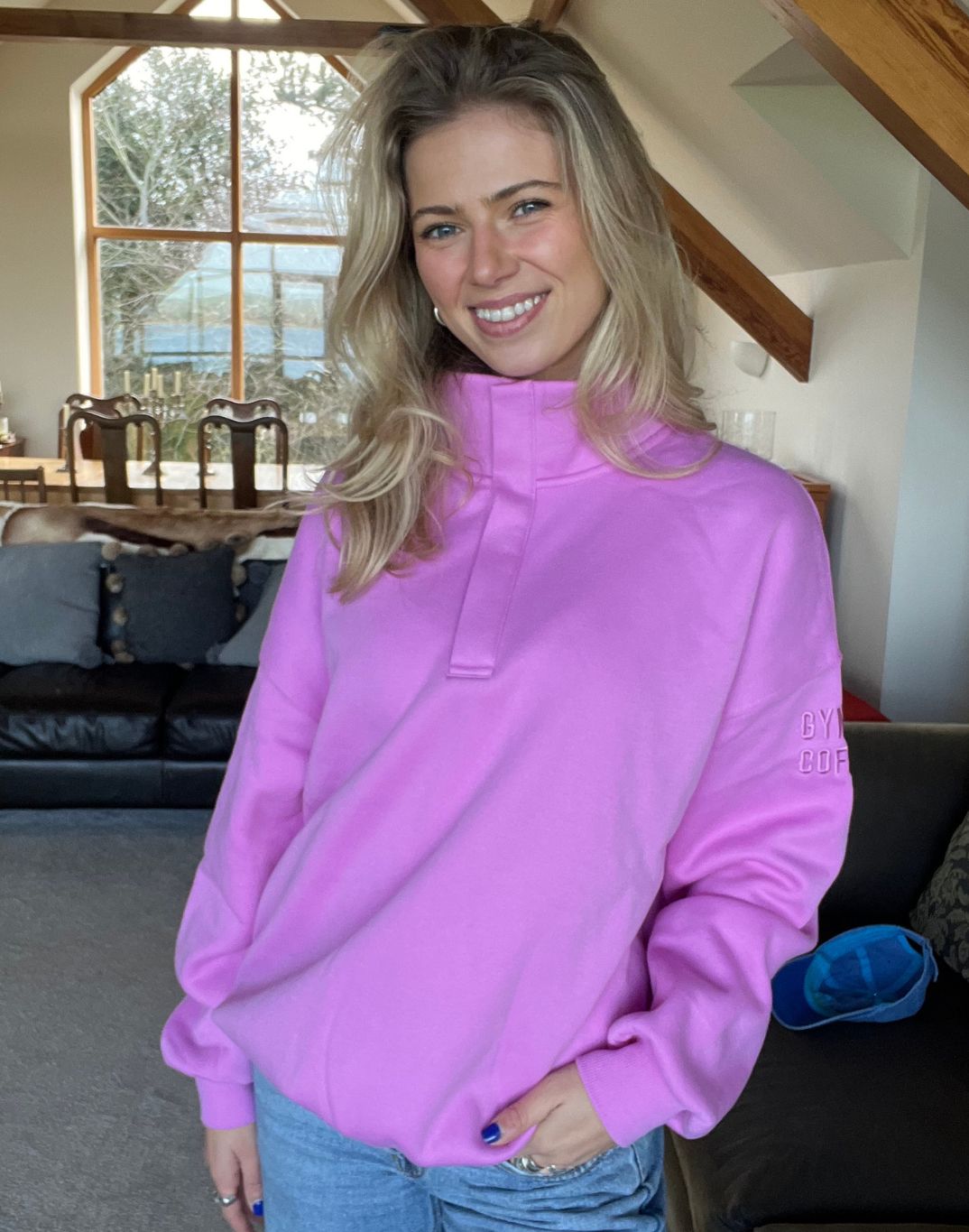 Snap Collar Sierra Sweatshirt in Fuchsia Pink